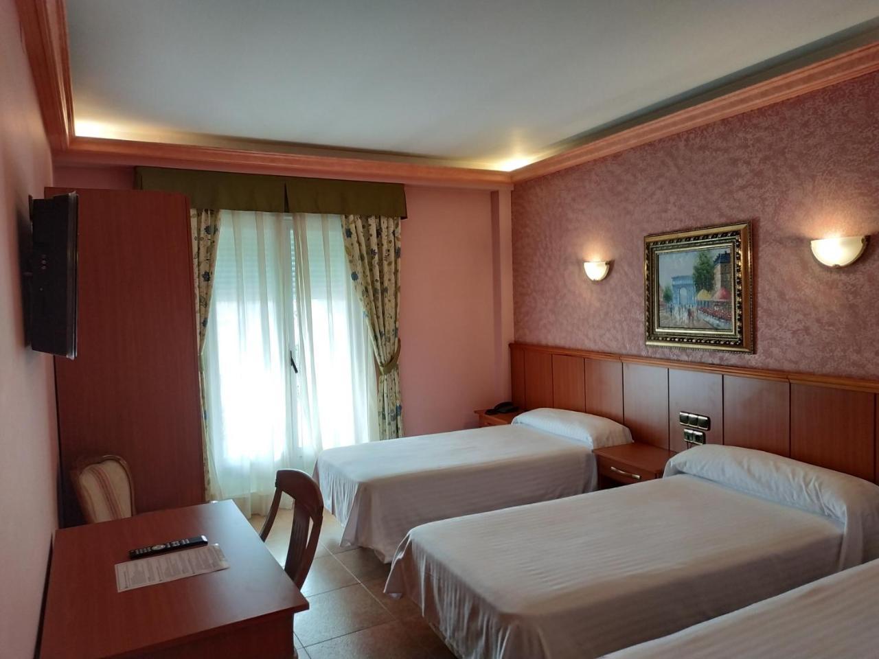 Hotel Real De Castilla Tordesillas Eksteriør bilde